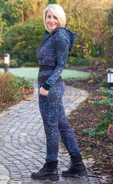 ColorBlossom - fantasy night - blau / lila - Bio-Sommersweat - 1,60 m RESTSTÜCK