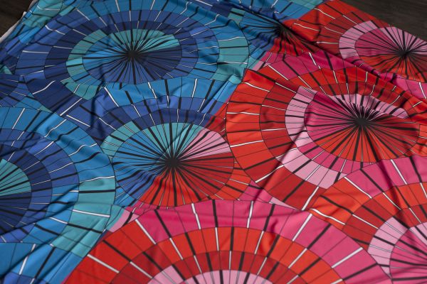 ColorWheels - 3in1 Design - blau rot - Badeanzugstoff