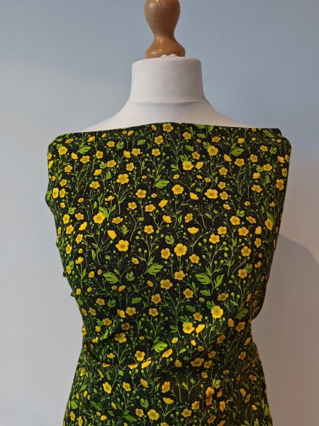 Buttercups - black - Bio-Jersey - 1,35 m RESTSTÜCK