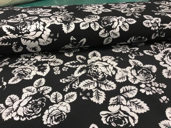 Babushka Roses - black / silver - 2,40 m RESTSTÜCK