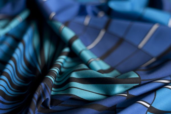 ColorWheels - 3in1 Design - blau rot - Badeanzugstoff