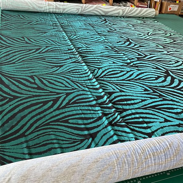 Zebrablume - gradient aqua - Viskosejersey - 1,80 m RESTSTÜCK